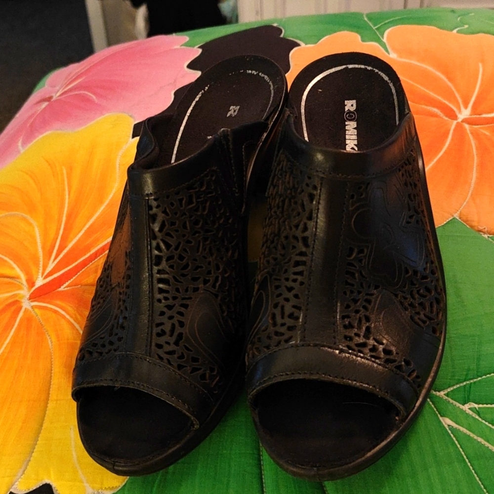 Romika Sandals